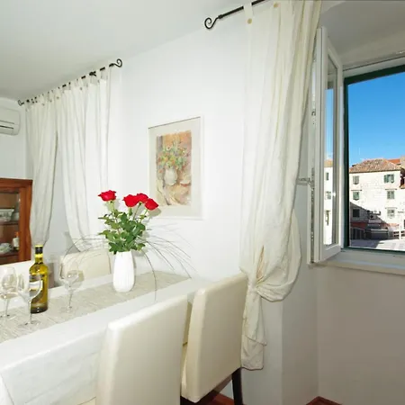 City Square Apartment Makarska Kültér fotó