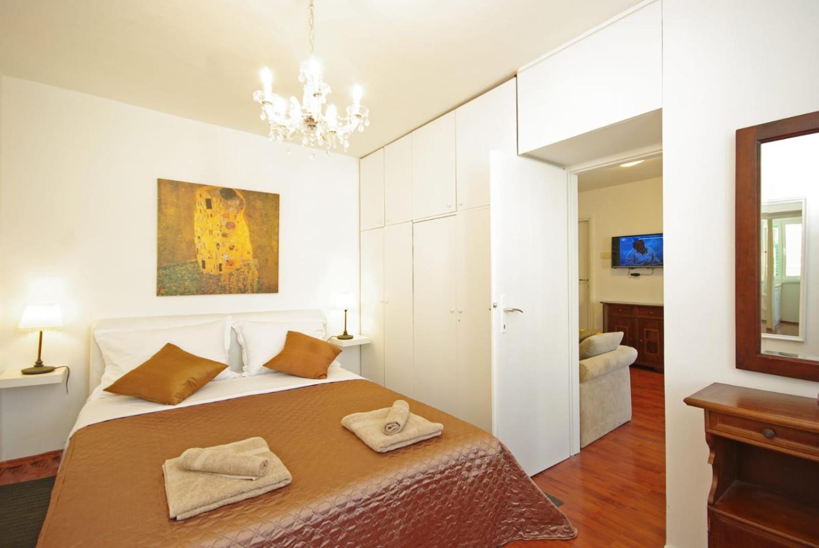 Apartment Square Makarska
